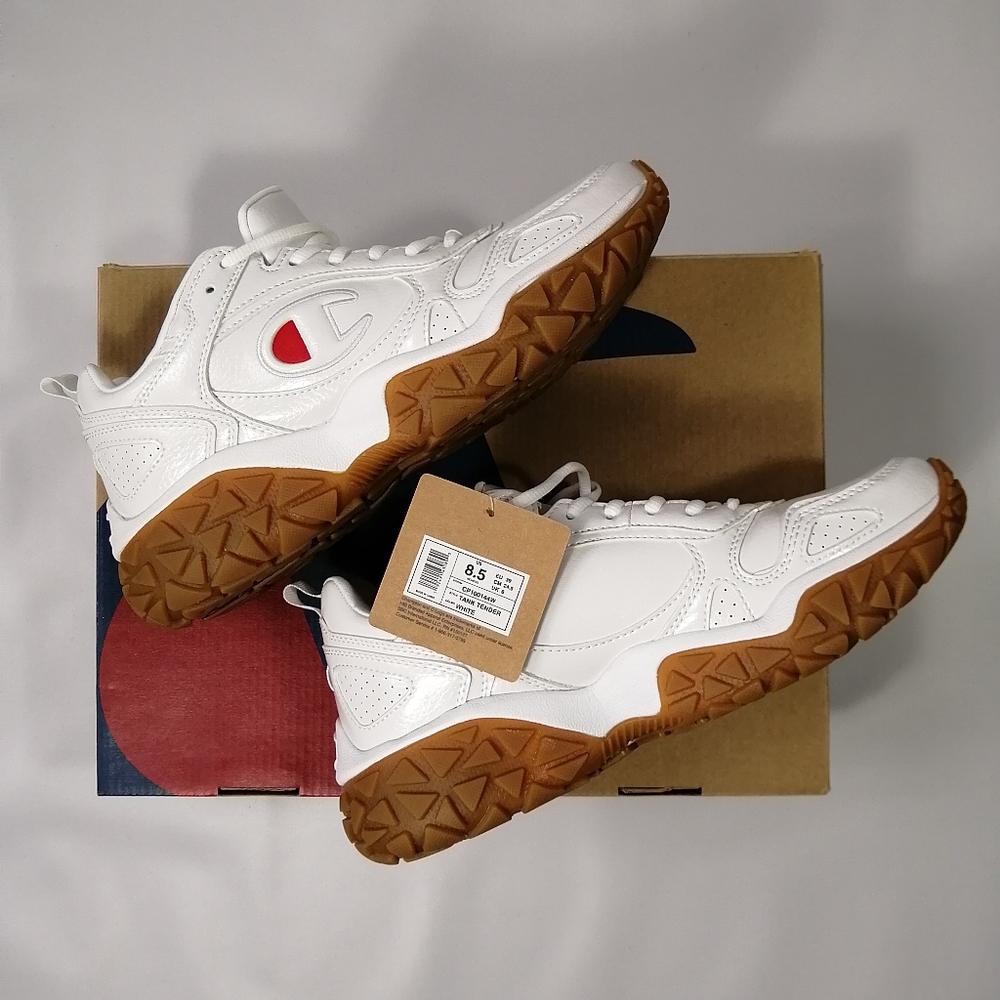 Women's Champion Shoes 8.5 NWB